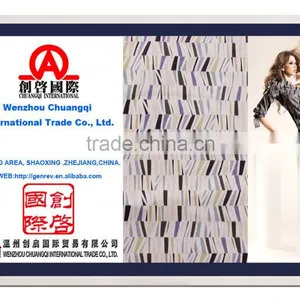 Beautiful Pattern Printed on 100% Cotton Canvas Woven Fabric for Lady Shirt thumbnail-1