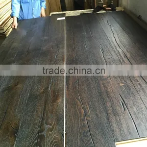 Antique Style Distressed CED Grade Oak Engineered Wooden Floor thumbnail-3