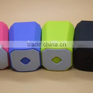 Portable Wireless Bluetooth Speaker,outdoor Sports Bluetooth Speaker,mobile Phone Bluetooth Speaker thumbnail-2