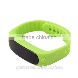Gadgets 2016 Newest Innovative Products Activity Tracker Bracelet Swimming and Diving Wristband Qosun E02 thumbnail-5