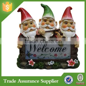 Hot Sales Custom Resin Welcome Gnome Figurine Garden Decoration thumbnail-3