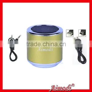 Round Portable Mini Speaker With FM Radio Function thumbnail-2