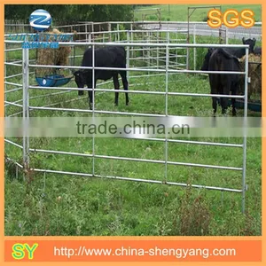 Out Door Indoor Iron and Galvanized Horse Fence Animal Feed Fence thumbnail-1
