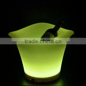 Waterproof Plastic Led Light Illuminated Champagne Beer Ice Bucket thumbnail-1