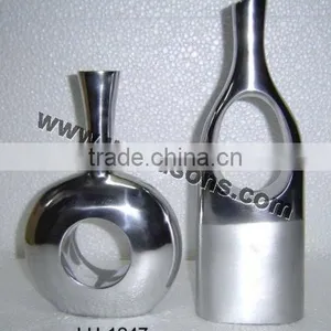 Handmade Beautiful Home Decoration Metal Vase thumbnail-1