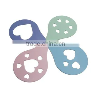 CC8514 Heart 4-Piece Food Safe Grade Plastic Cake Stencils thumbnail-1