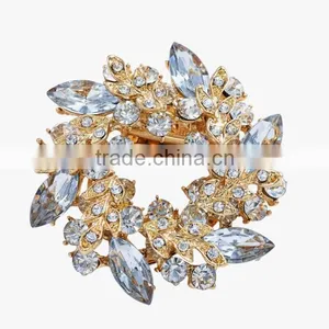 Zm53221a High Quality Fashion Women Flower Alloy Brooch With Gold Plated thumbnail-5
