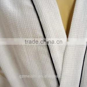 100% Cotton Waffle Children Bathrobe for Hotel thumbnail-3