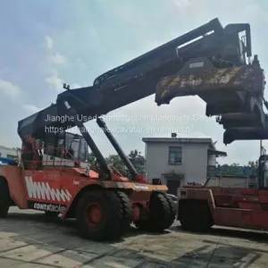 Used FANTUZZI CS45KM Reachstacker thumbnail-1