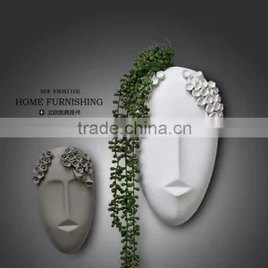 BHM-K1235 Hot Sale Black and White Ceramic Abstract Human Figurines Home Decor thumbnail-2