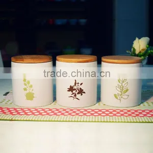 S/3 White Ceramic Canister Set With Bamboo Lid thumbnail-1