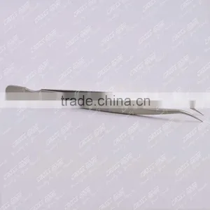 Professional Curved Tip Tweezer in Basecut thumbnail-1