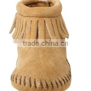 BYTCO Little Peanut Crib Shoe Back Flap Bootie (Infant) thumbnail-2