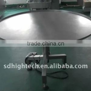 Turntable thumbnail-1