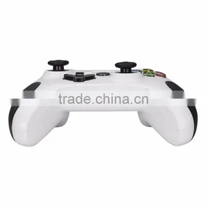 Wholesale White USB Game Controller With Vibration Feedback For XBOX One S And Win10 PC thumbnail-3
