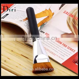 New Arrival Fan Brush Concealer Facial Beauty Brushes thumbnail-1
