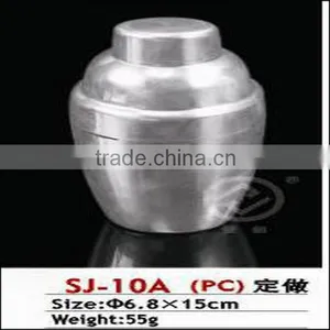 Plastic Shaker Bottle thumbnail-6