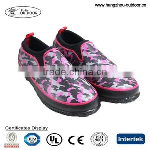 Ladies Pink Camo Warm Waterproof Neoprene Garden Shoes thumbnail-1