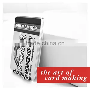 PVC Magnetic Stripe PVC Embossed Gold Business Card thumbnail-1