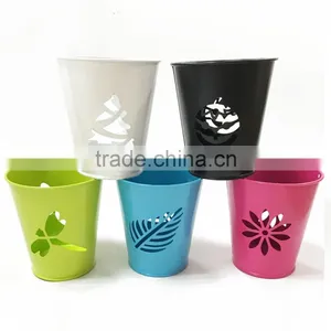 Small Easter Pail Tin With Wire Handle thumbnail-3