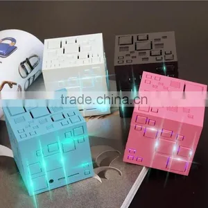 New Arrival Magic Cube Wireless Bluetooth Speaker With LED Flashlight/FM Radio Portable Q Plus Rubik's Cube Bluetooth Speaker thumbnail-2