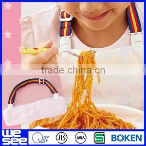 Nylon Child Apron Clip thumbnail-1
