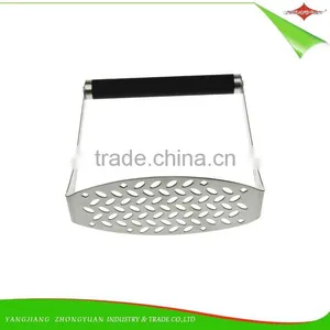 ZY-F1017 Good Quality Stainless Steel Potato Presser With Soft Tpr Grip thumbnail-2