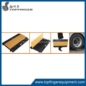 Hot Sales 3 Channels / 3 Way Rubber Cable Protector Cable Ramp thumbnail-1