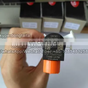 Original and New Fuel Common Rail Injector 33800-4A700 thumbnail-2
