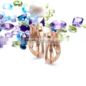 14K Rose Gold Earring With Diamonds thumbnail-4