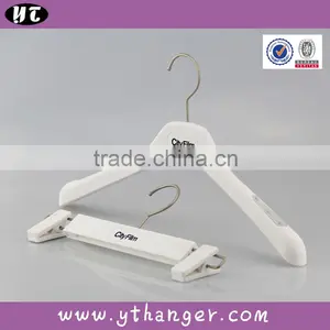 HA7002 Hot Sale Fashionable Plastic Top Hanger and Pants Hanger thumbnail-2