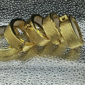 Plastic Bottle Clasp With Neck Ring Custom Mold Design Support Technical Drawing Service Quick Delivery thumbnail-4