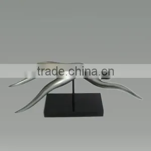 Nude Female Chasing The Eaves Bronze Graceful Sculpture Urban Statue thumbnail-1