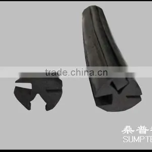 Auto Windshield Rubber Seal Strip thumbnail-1