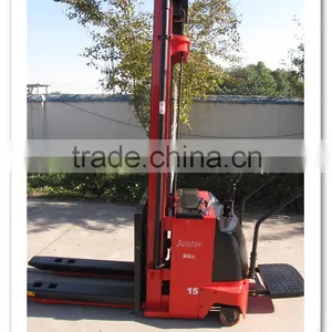 Customized Red Color Small Electric Hydraulic Forklift Made in China thumbnail-3