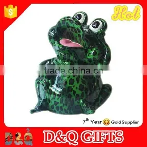 Resin Green Frog Figurine Made by Water Transfer Printing in China thumbnail-1