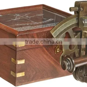 BEAUTIFUL SOLID BRASS SEXTANT - ANTIQUE VINTAGE NAUTICAL SEXTANT WITH WOODEN BOX 1045 thumbnail-1