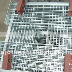 Catwalk Steel Grating thumbnail-1