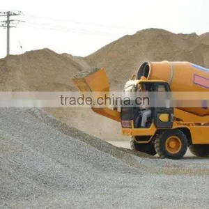 Self Loading and Propelled Concrete Mixer Power Shift Truck With Pump Diesel Engine Air Conditioner thumbnail-1