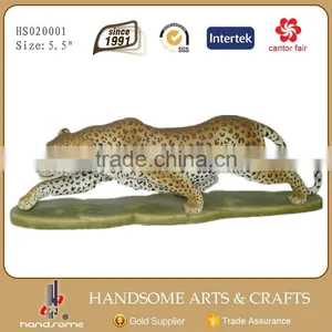 8.5*4*5.5 Inch Home and Garden Decor Resin Lively Animal Running Leopard Statue thumbnail-1