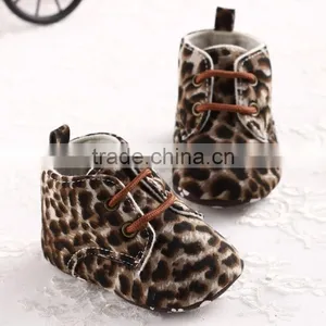 China Wholesale Leopard 12CM Child Baby Walker Shoe thumbnail-1