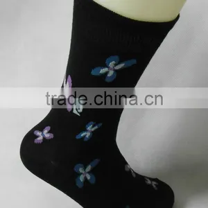 Mens Colored Pattern Casual Dress Socks thumbnail-3