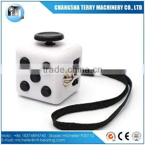 2017 Factory New Toy Magic Cube Stress Relief Plastic Fidget Cube thumbnail-1