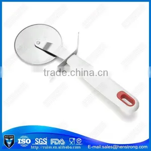 2016 New Product Plastic Handle Pizza Wheel Cutter thumbnail-4