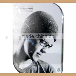 Customized Luxury Clear Acrylic Magnetic Photo Frame for Different Commemoration Day thumbnail-6
