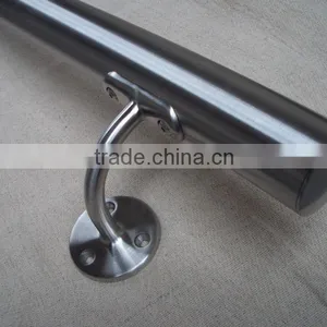 Modern Balcony Stainless Steel Railing Designs thumbnail-6