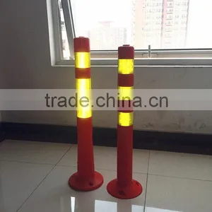 Flexible Spring Type Plastic Warning Sign Bollards / PU Delineator Post Quality Choice thumbnail-2