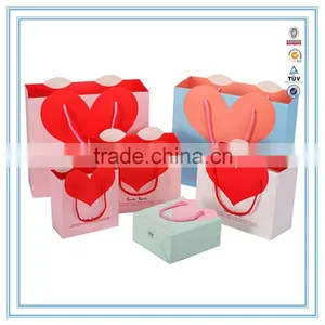 China Custom Love Sweet Paper Bags thumbnail-4