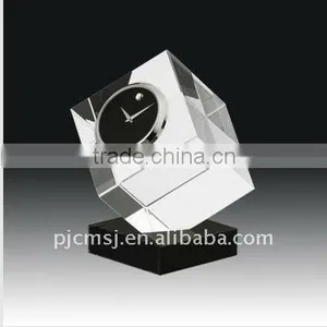 CC-054, Crystal Souvenir Clock thumbnail-1