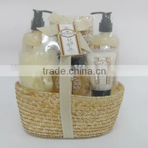 Scented Shower Gel and Body Lotion Bath Set thumbnail-1